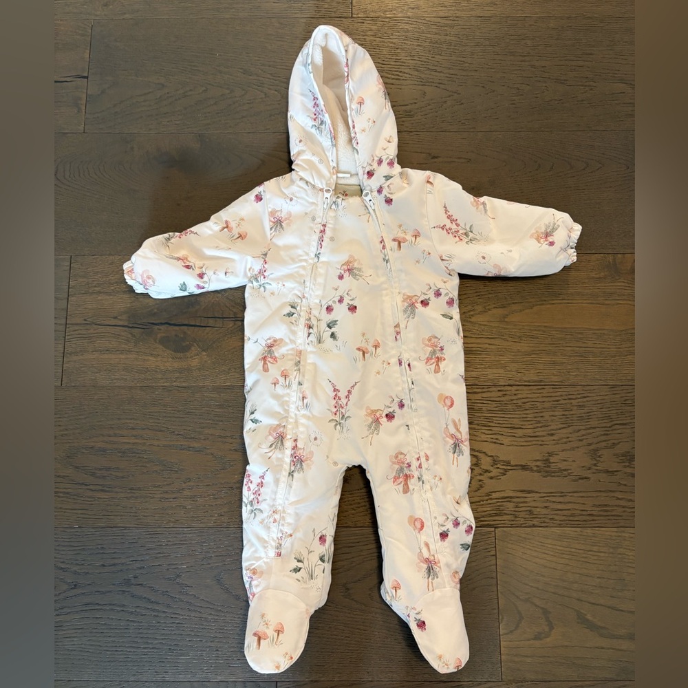 Next brand crème floral lightweight snowsuit 6-9M NWT